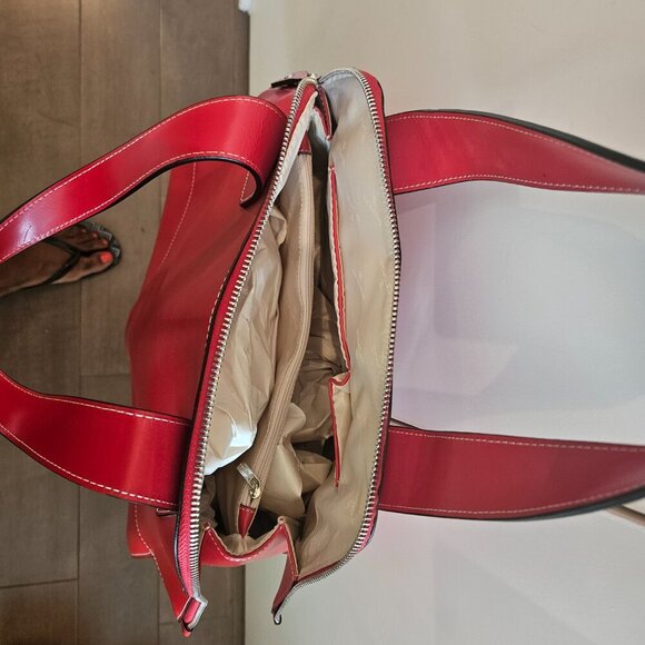 HandBag - Picture 3 of 4